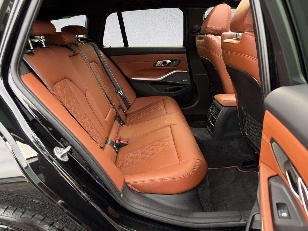 BMW M340