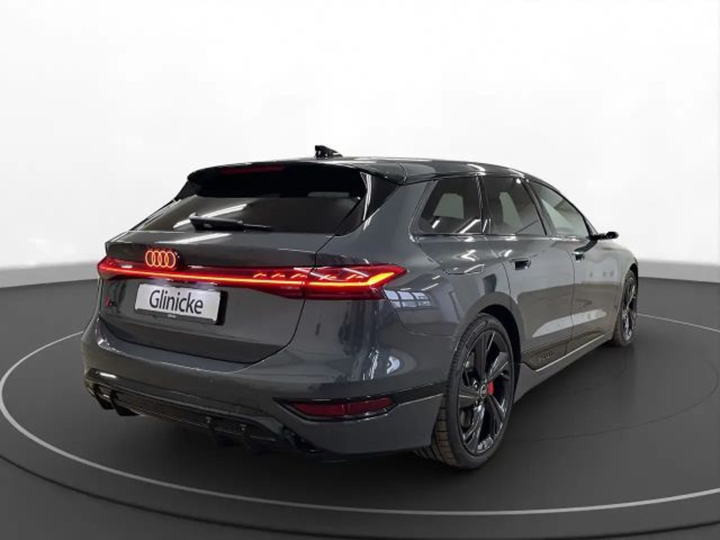 Audi S6 e-tron