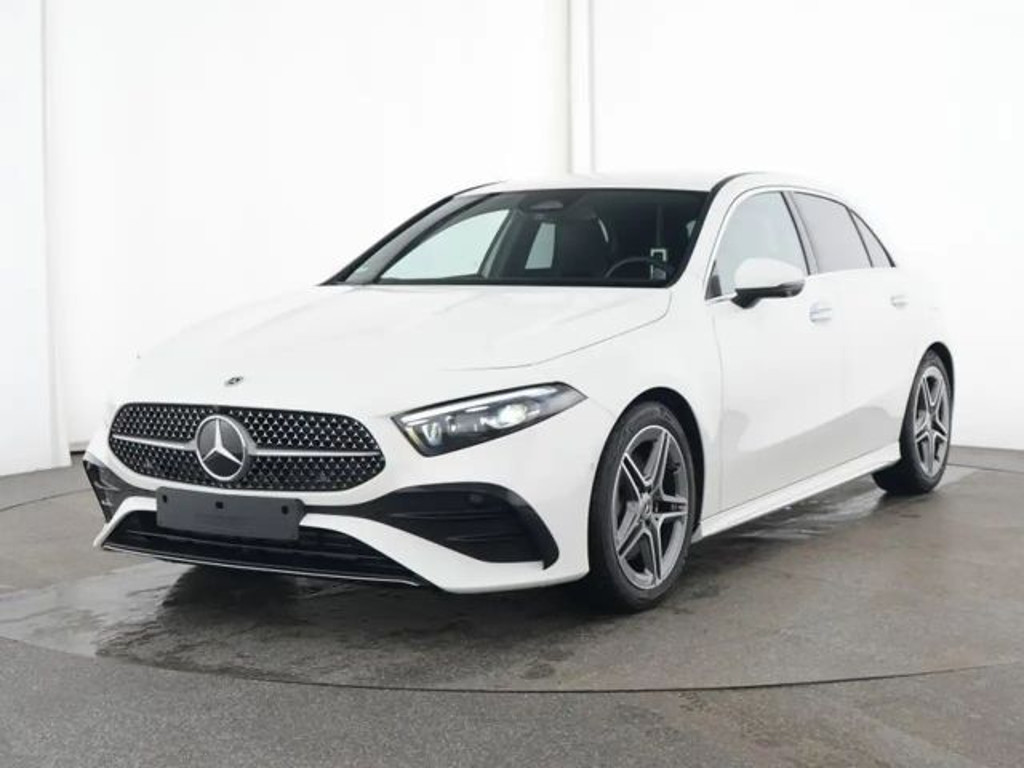 Mercedes-Benz A-Klasse A 220 AMG Line A 220 d Hatchback