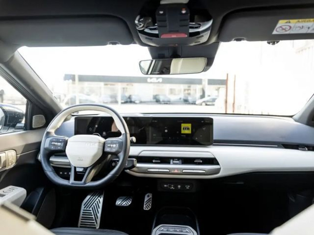 Kia EV4