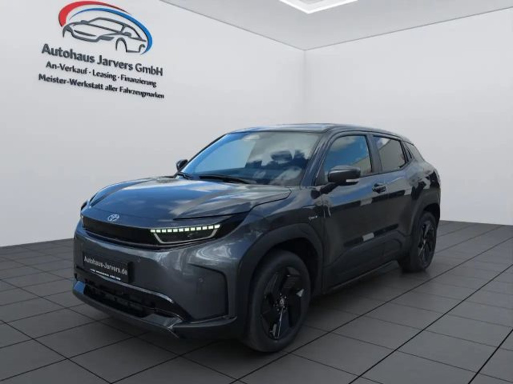 Toyota Urban Cruiser 61kWh Teamplayer