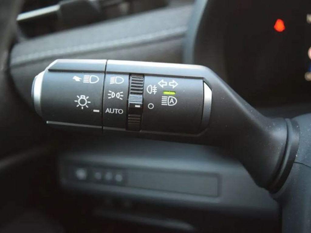 Lexus LBX