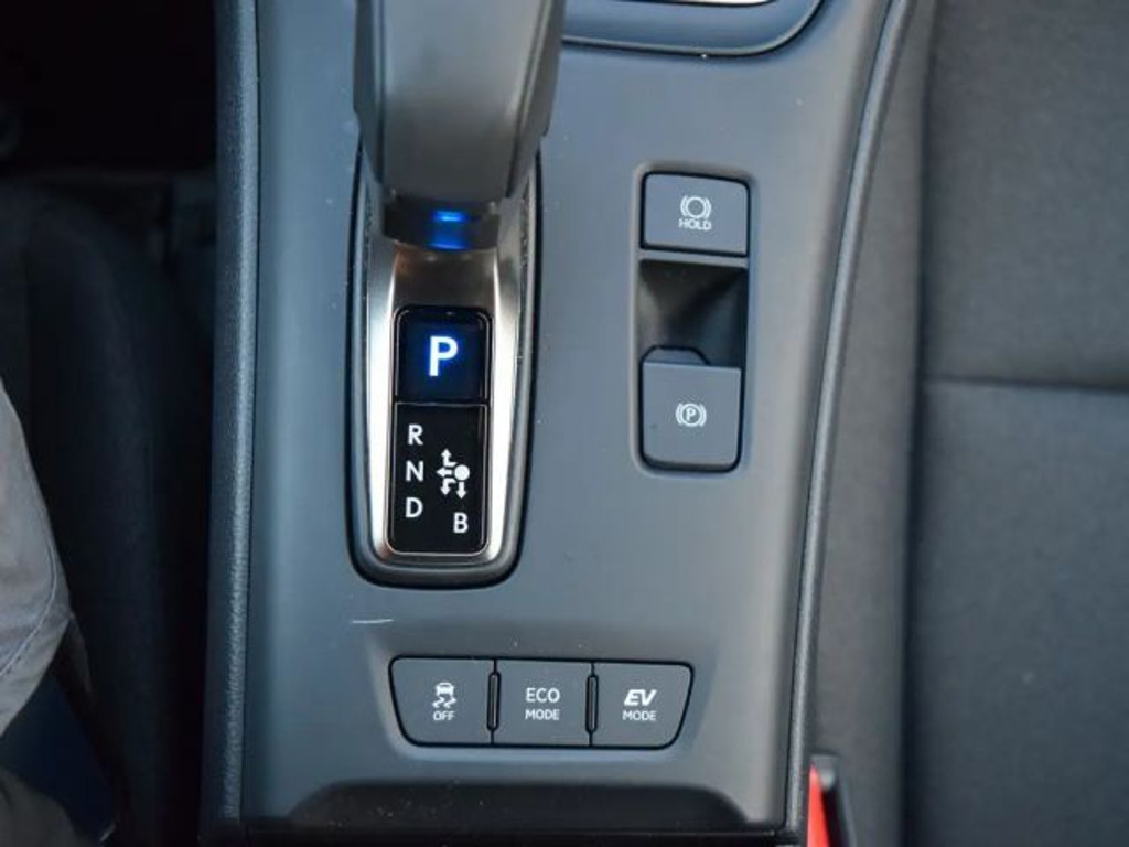 Lexus LBX