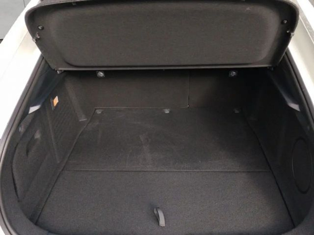 Mazda 6e