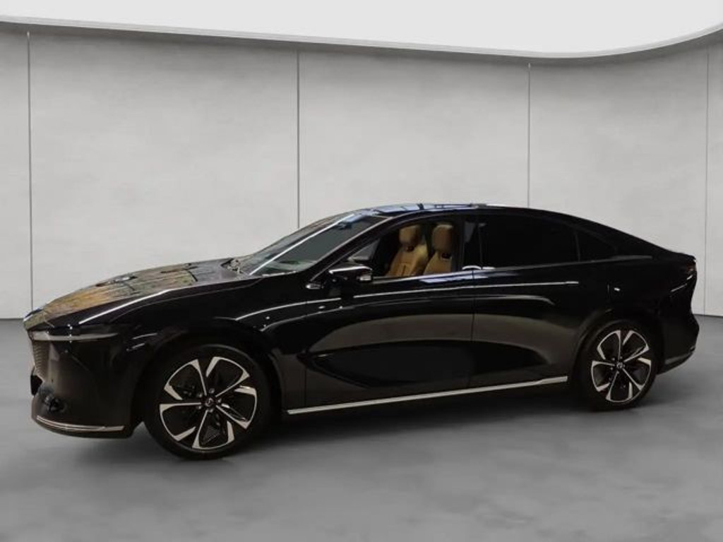 Mazda 6e