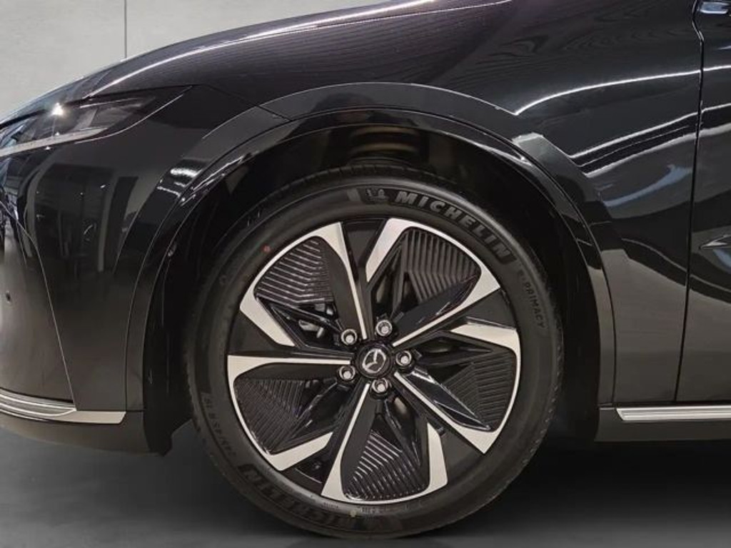 Mazda 6e