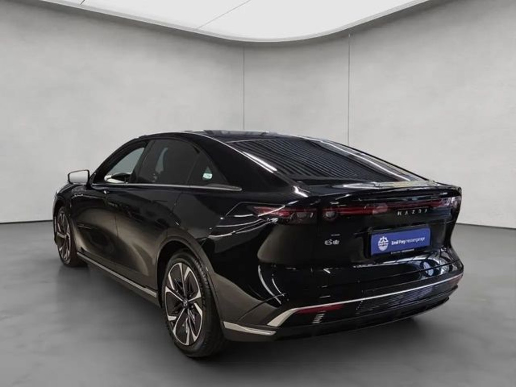 Mazda 6e Takumi Plus Long range