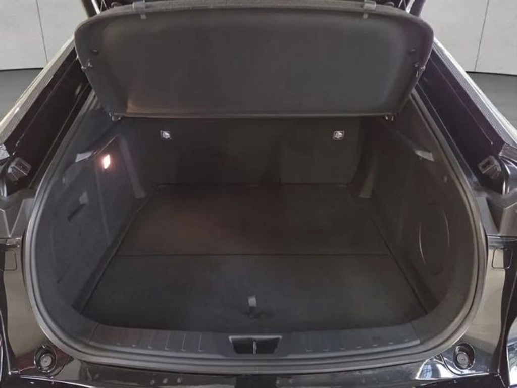 Mazda 6e