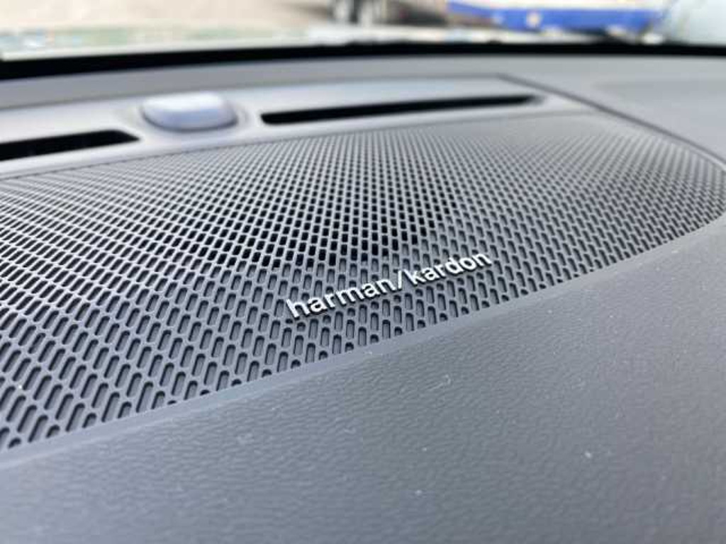 Volvo EX40