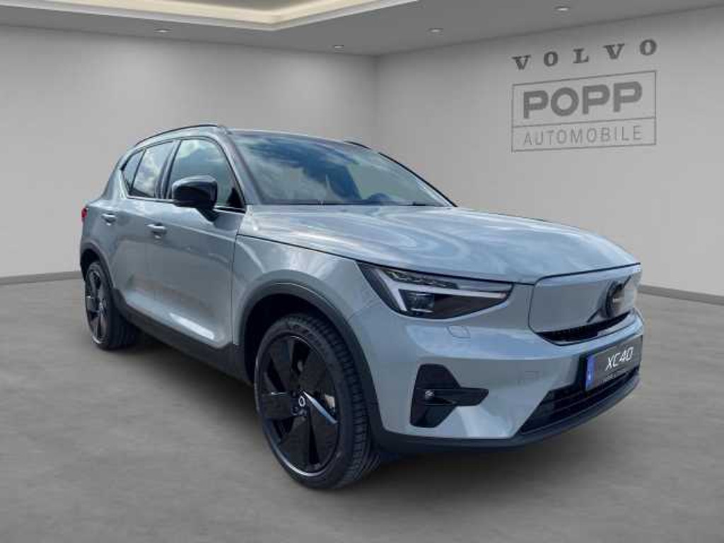 Volvo EX40