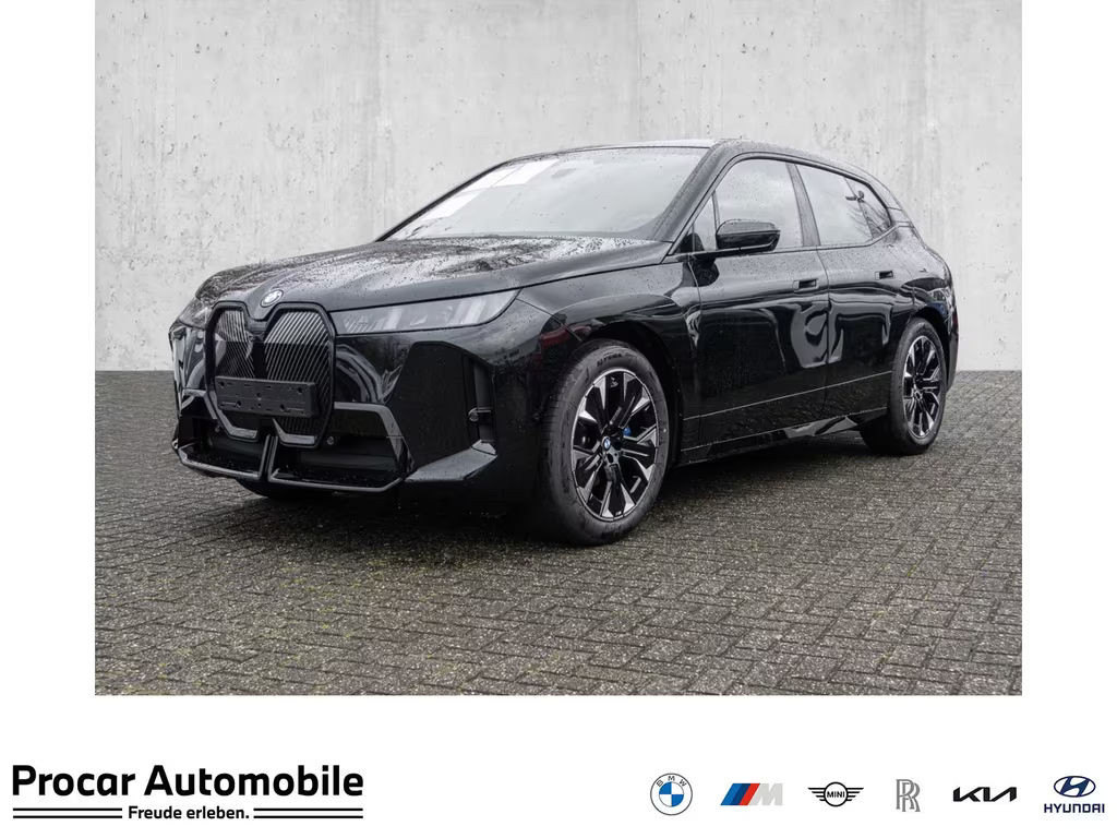 BMW iX xDrive45