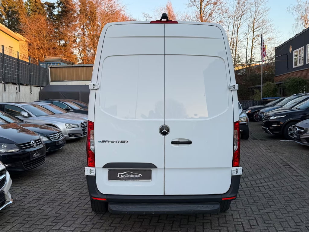 Mercedes-Benz eSprinter