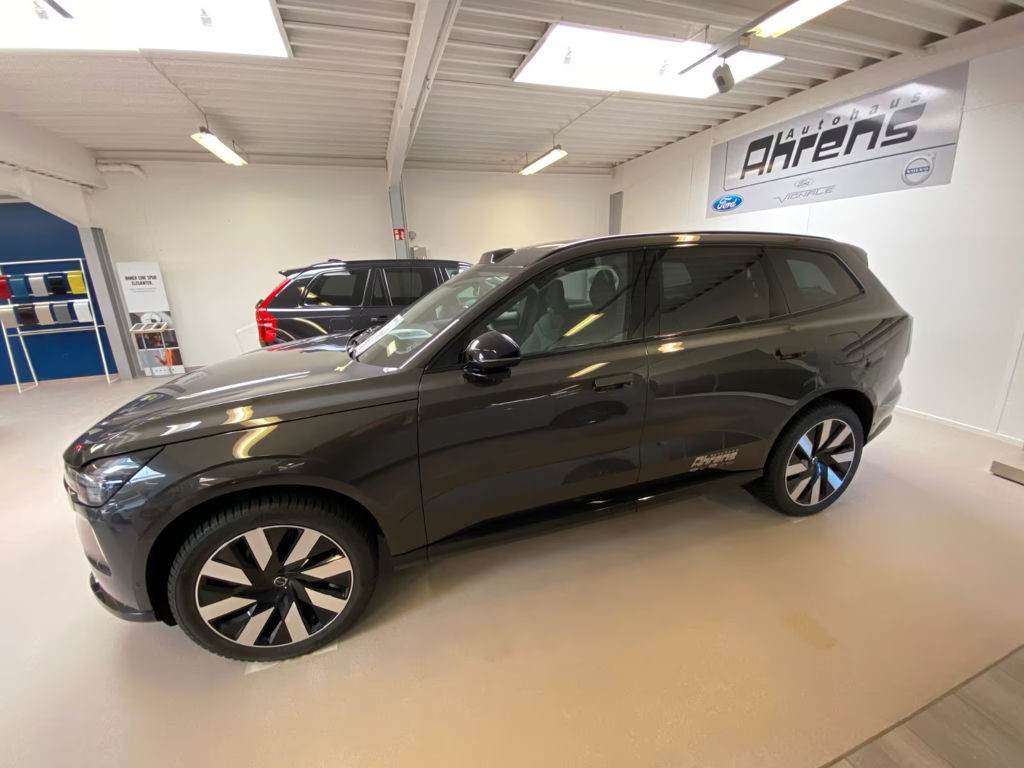 Volvo EX90