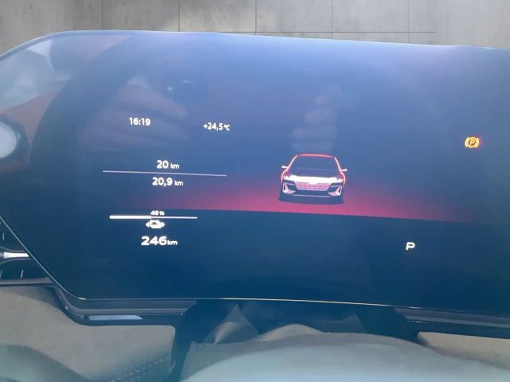 Audi A6 e-tron