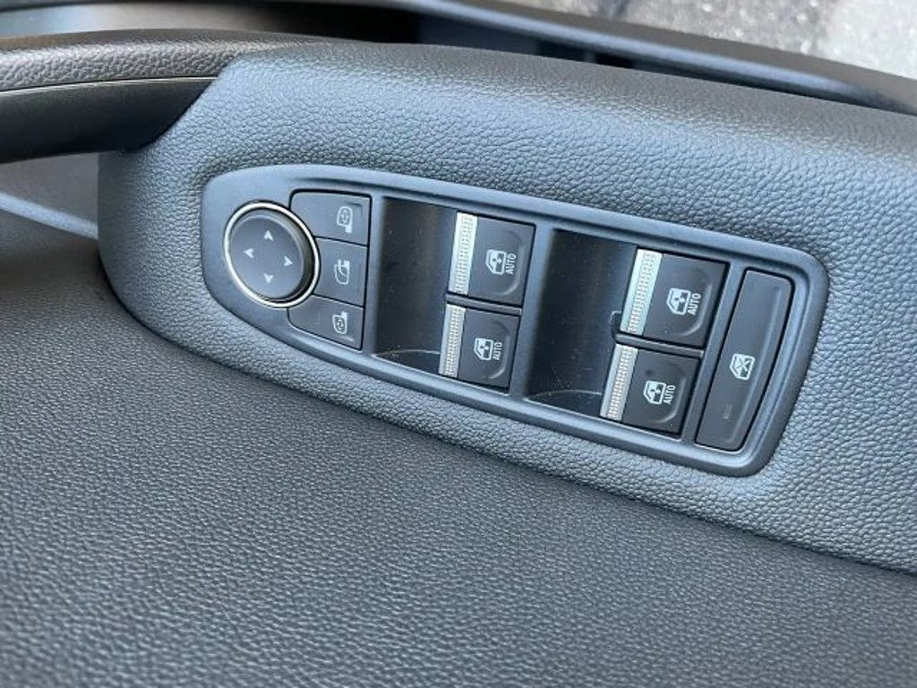 Mitsubishi Grandis