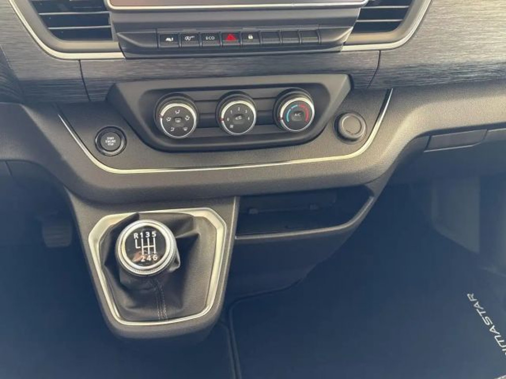 Nissan Primastar