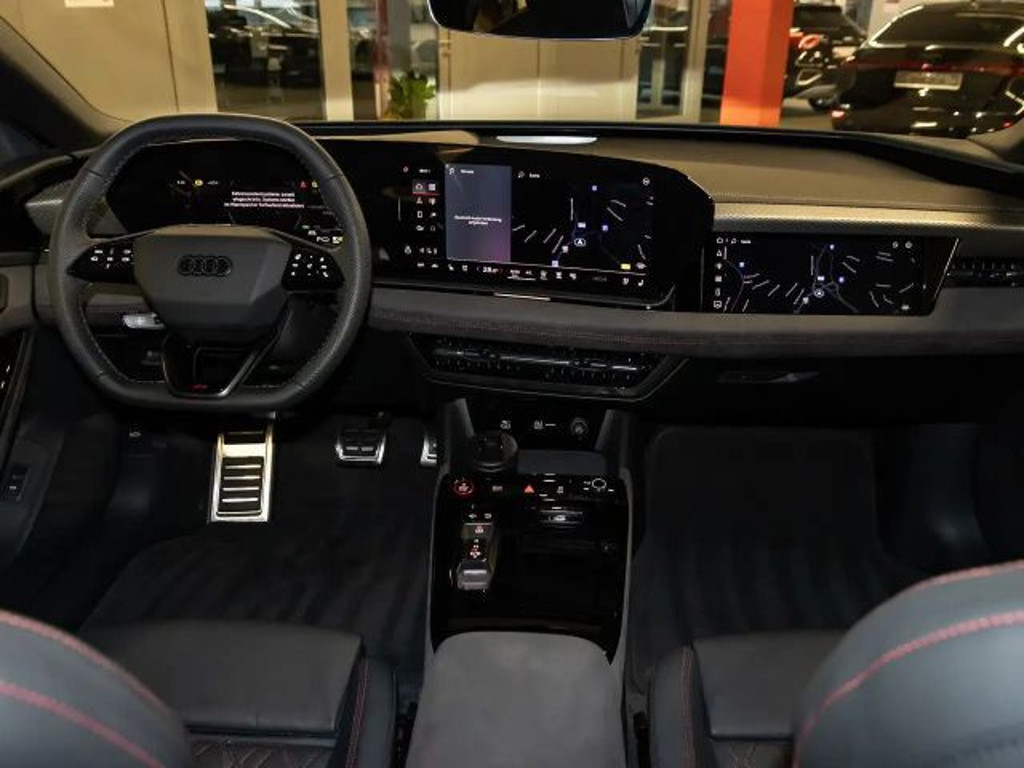 Audi S6 e-tron