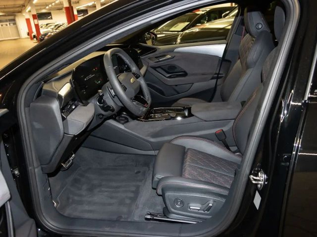 Audi S6 e-tron