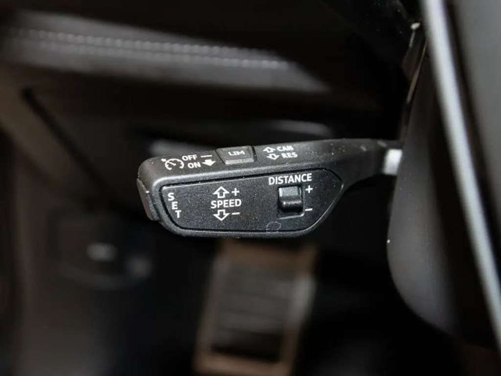 Audi SQ6 e-tron