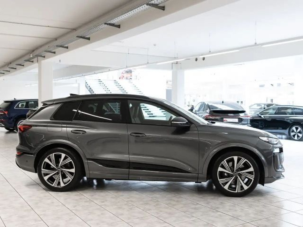 Audi SQ6 e-tron