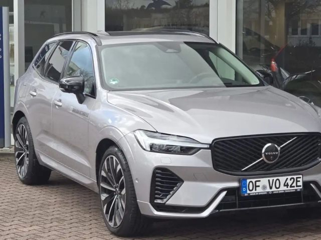 Volvo XC60 T8 Dark Ultra