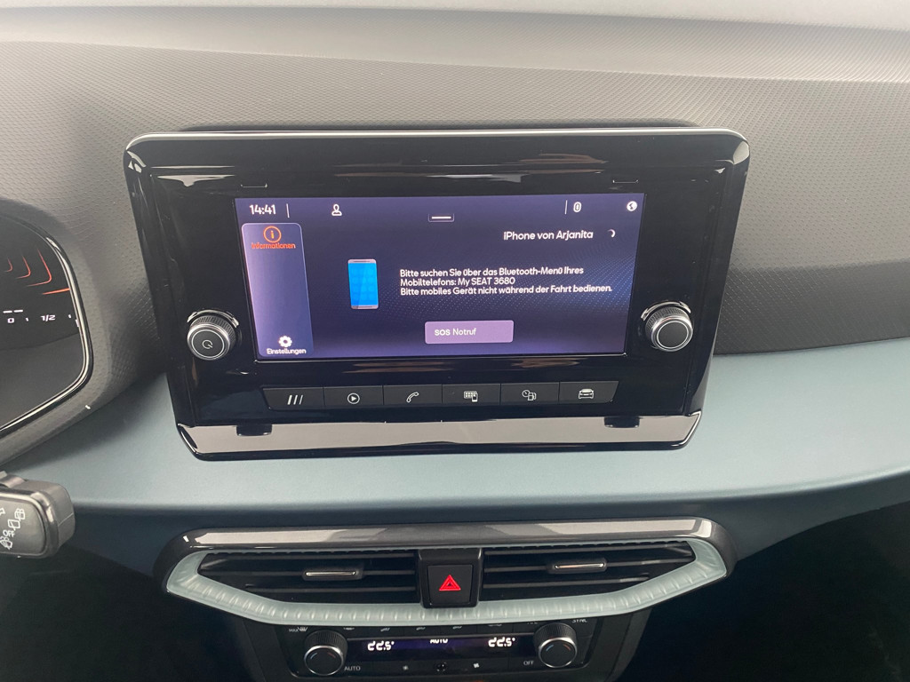 Seat Arona