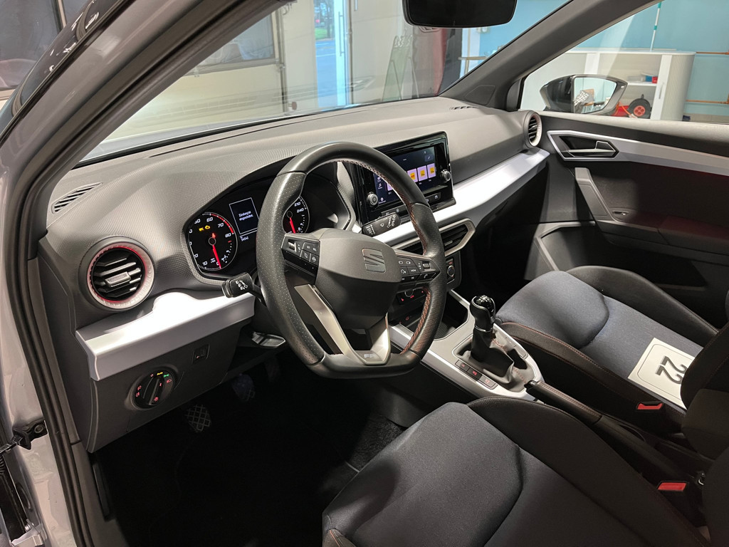 Seat Arona