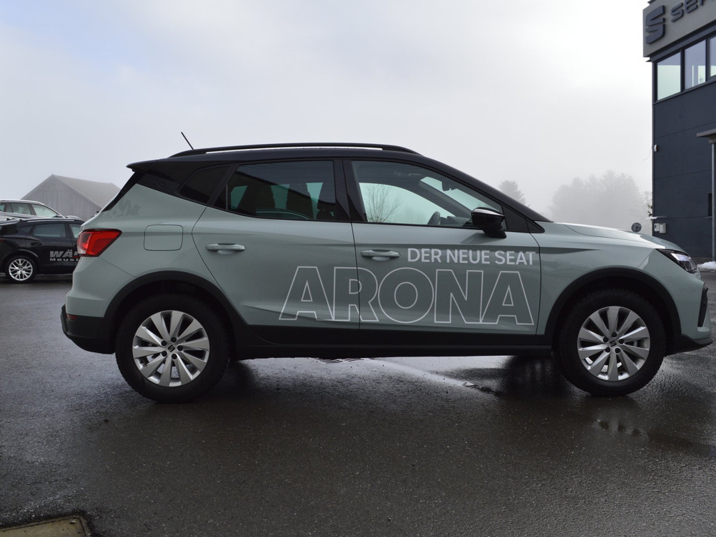 Seat Arona