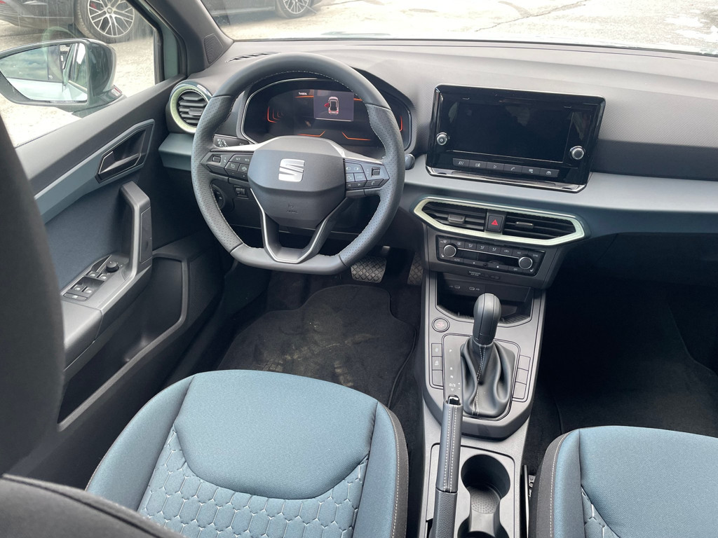 Seat Arona