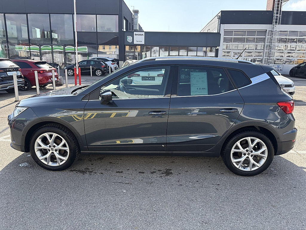 Seat Arona