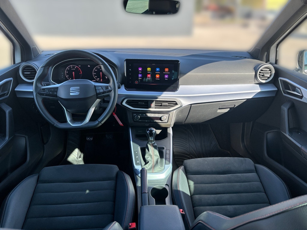 Seat Arona
