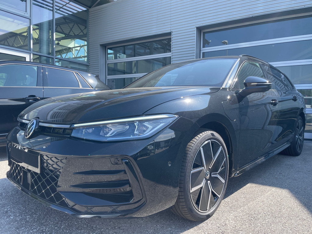 Volkswagen Passat Variant R-Line eHybrid