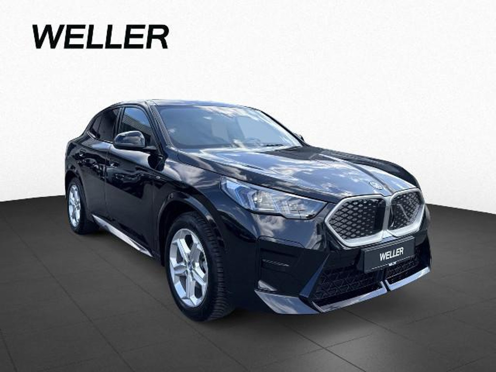 BMW iX2