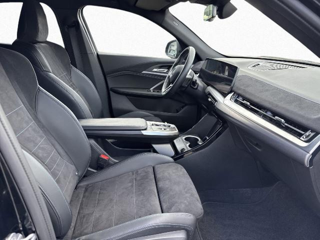 BMW iX2