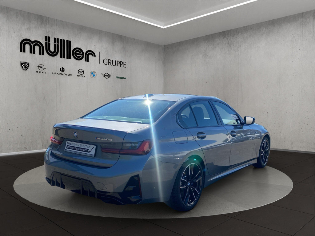 BMW M340