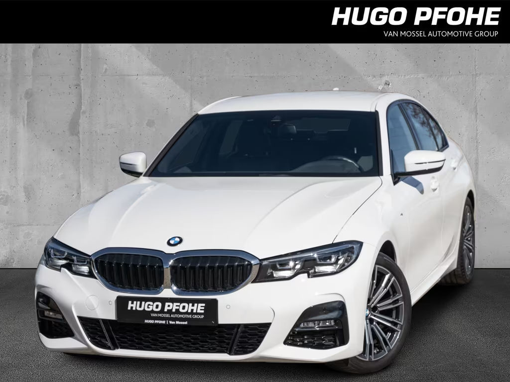 BMW 3 Serie 318 M-Sport Sedan 318i