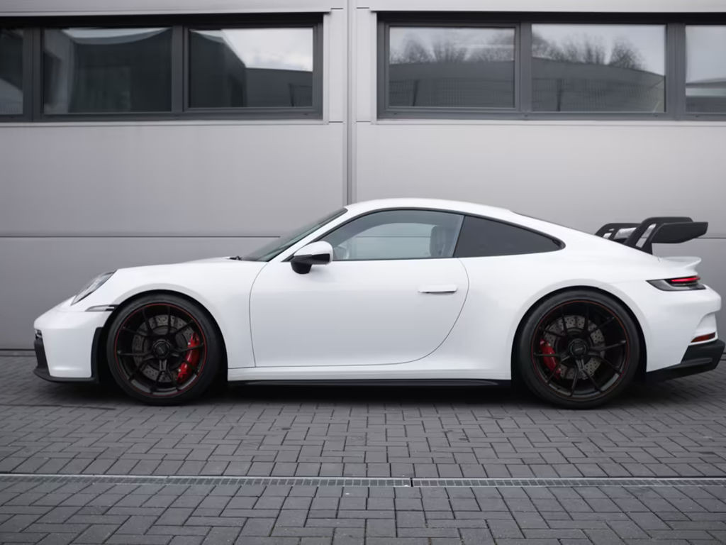 Porsche 911 GT3 992