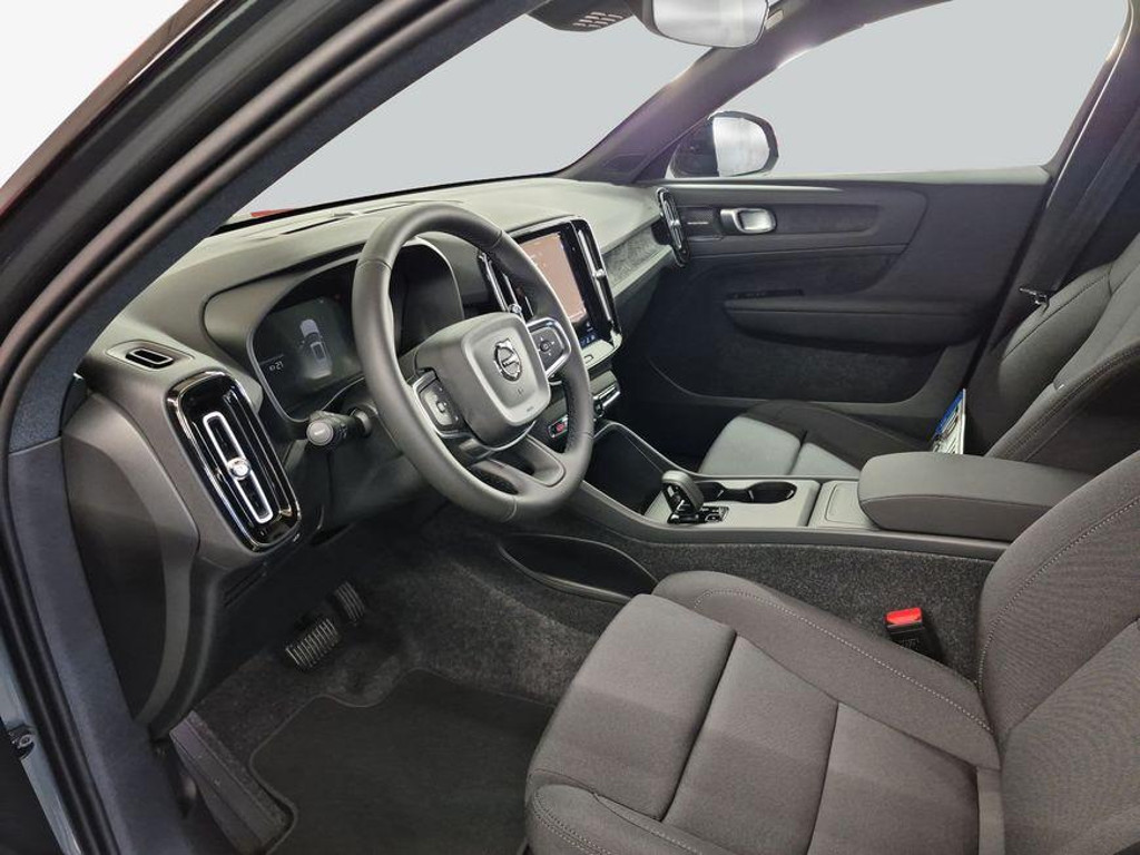 Volvo EX40