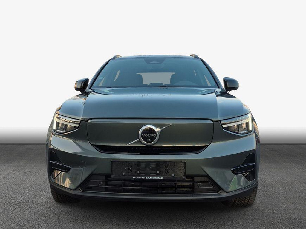 Volvo EX40