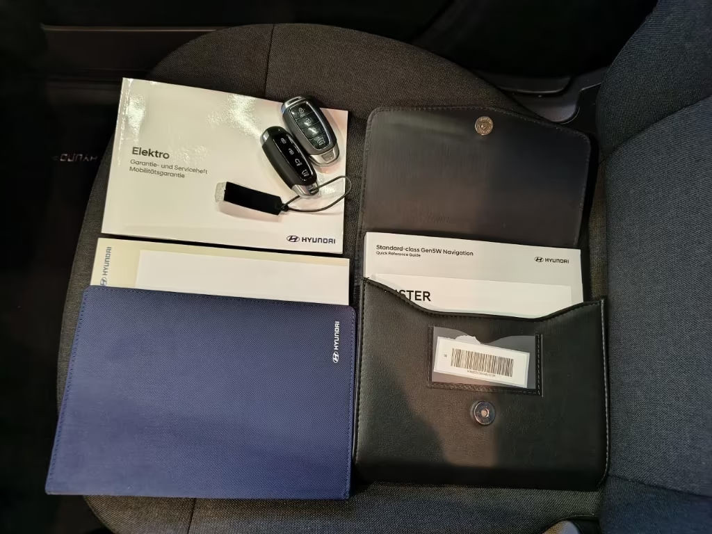 Hyundai INSTER