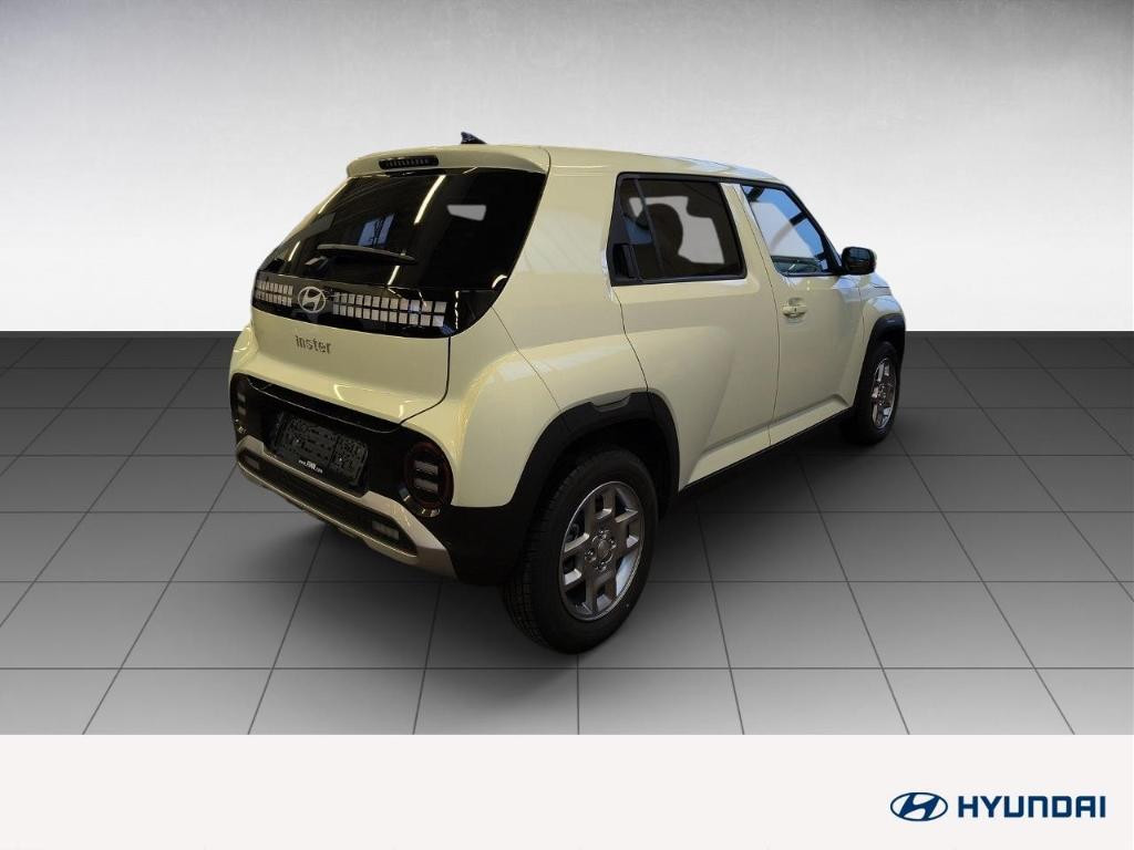 Hyundai INSTER