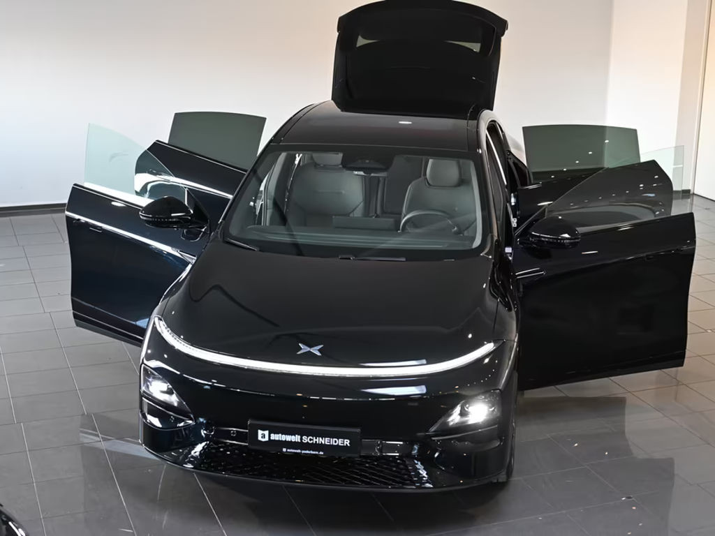 Xpeng G6