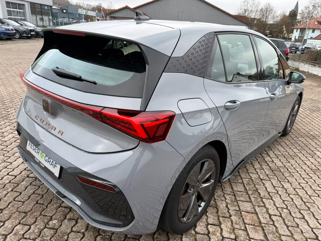 Cupra Born