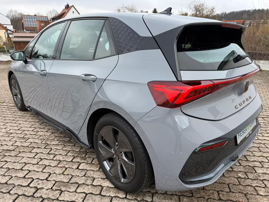 Cupra Born