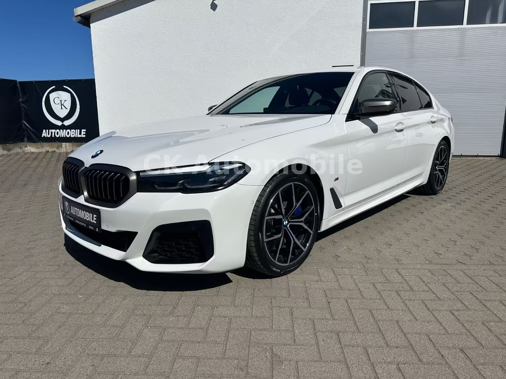 BMW 5 Serie 550 xDrive Sedan 550i