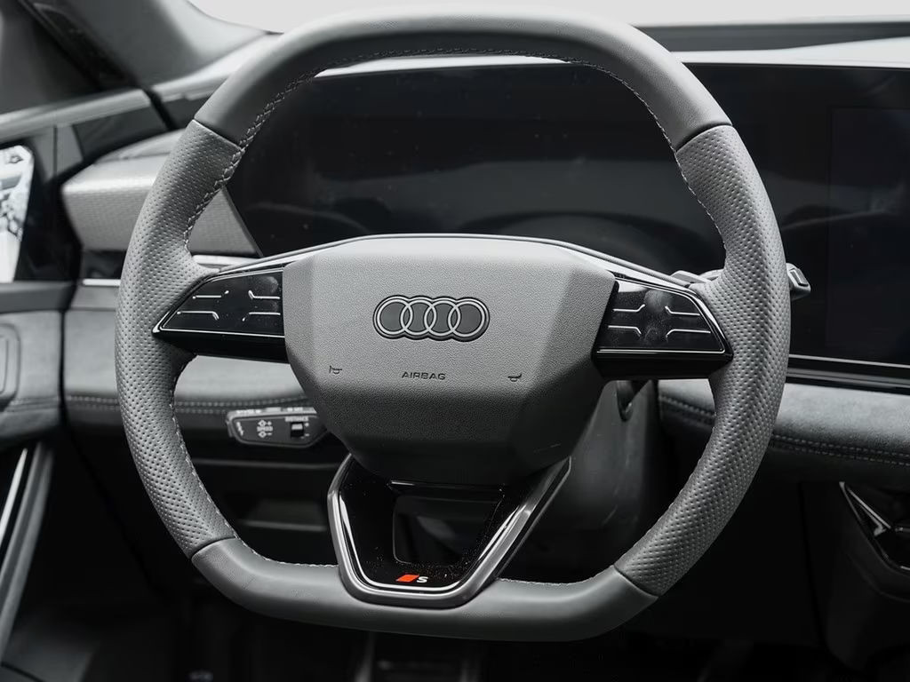 Audi S6 e-tron