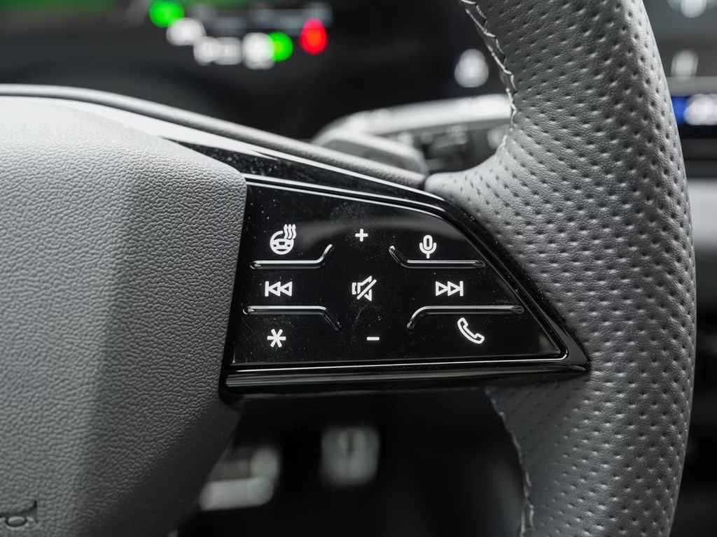 Audi S6 e-tron
