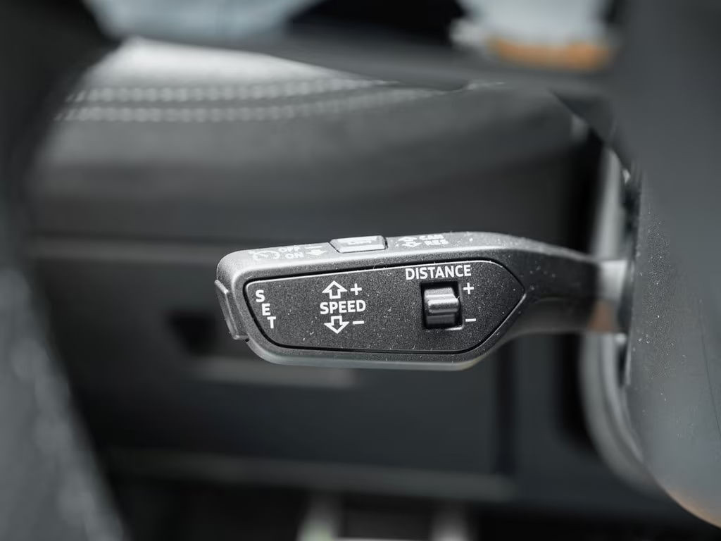 Audi S6 e-tron