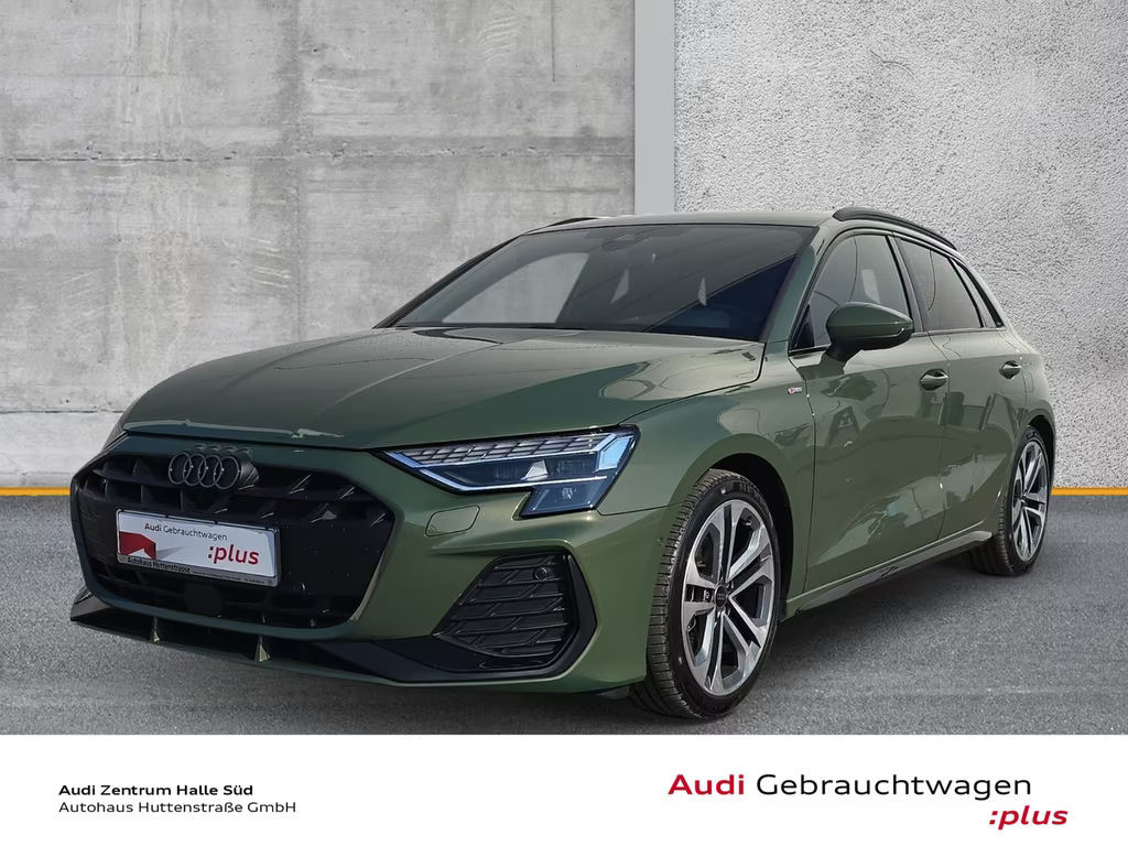 Audi A3 Sportback Sedan S-Line 35 TFSI