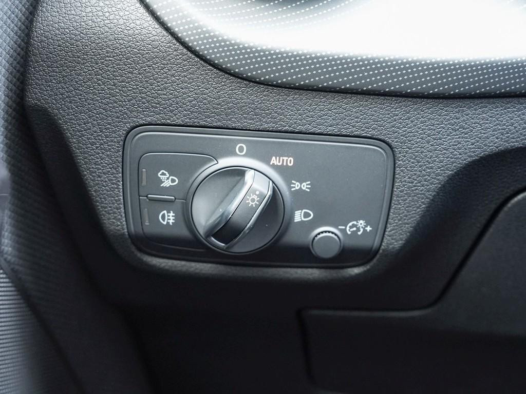Audi SQ2